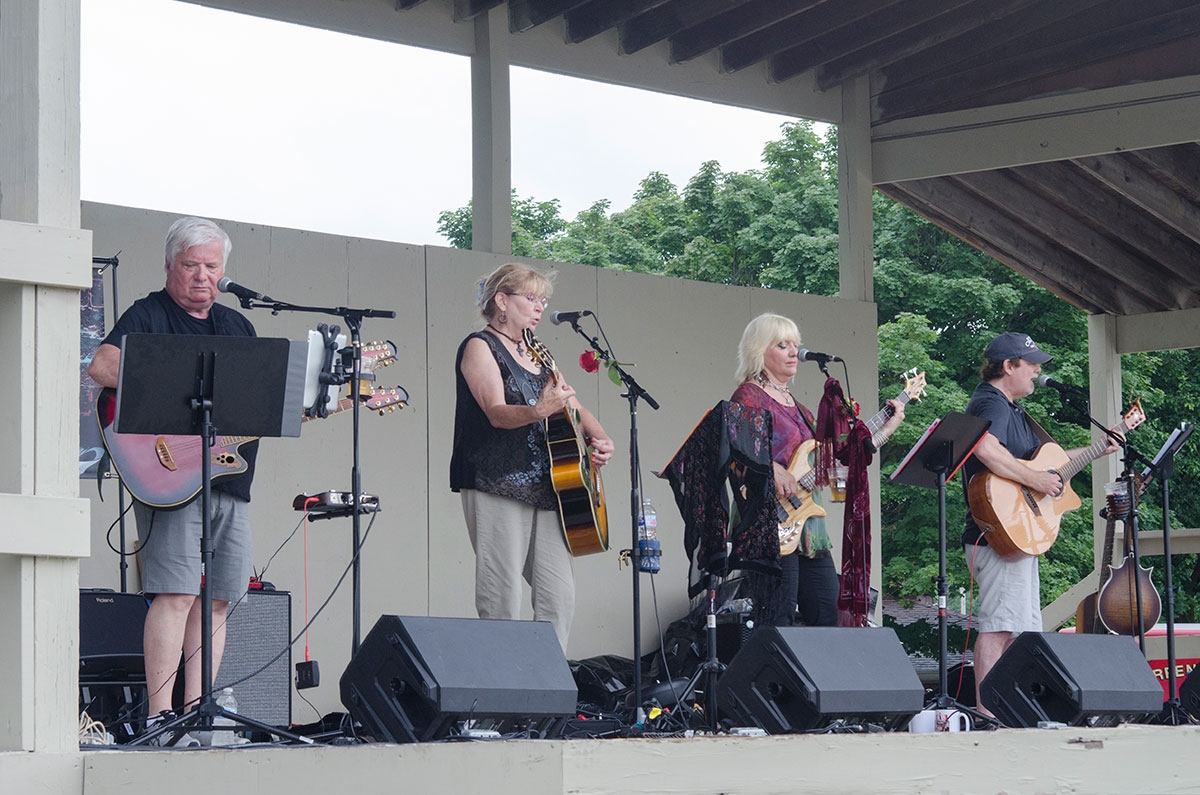 SAS at Fest on the Fox.